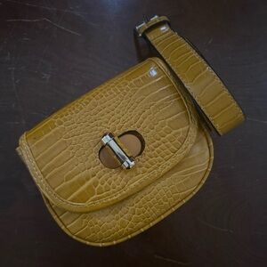 Belt bag yellow Crocodile-Embossed